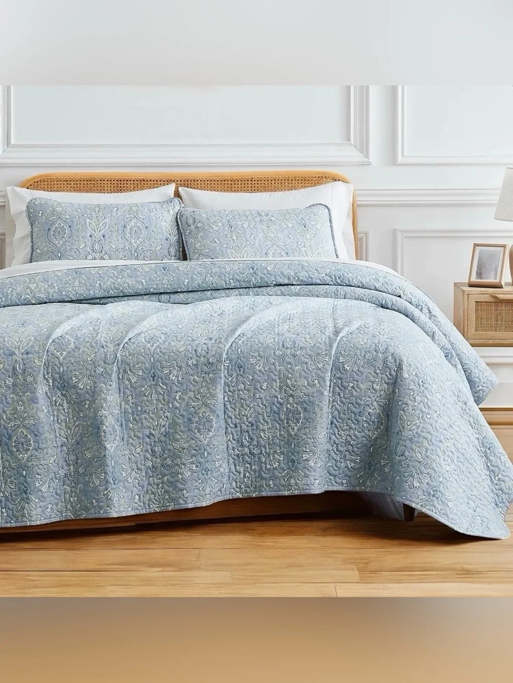 NEW West Elm Light Blue King Size Paisley Bedspread Quilt Sham Pillow Case Set